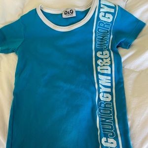 D&G junior t-shirt. Size 5/6